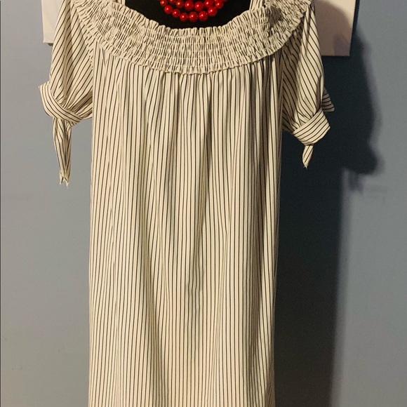 Mlle Gabrielle 
White with Black Strips. Size 3x. - Picture 2 of 5